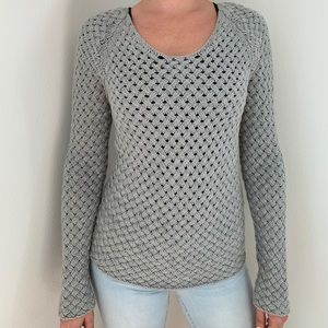 Gray sweater size M fits like Small